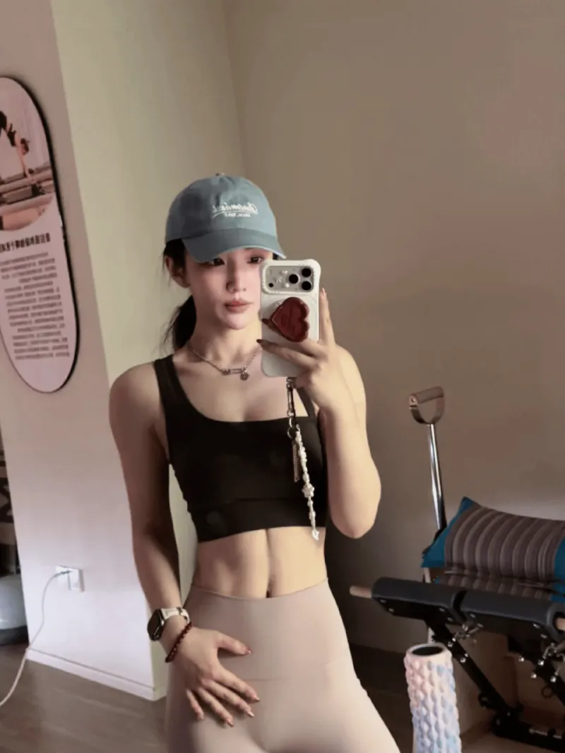 世界杯官方客户端安装-晋级荣耀王者，小鹿晒大禹战绩：舒服了，我看谁不玩大禹