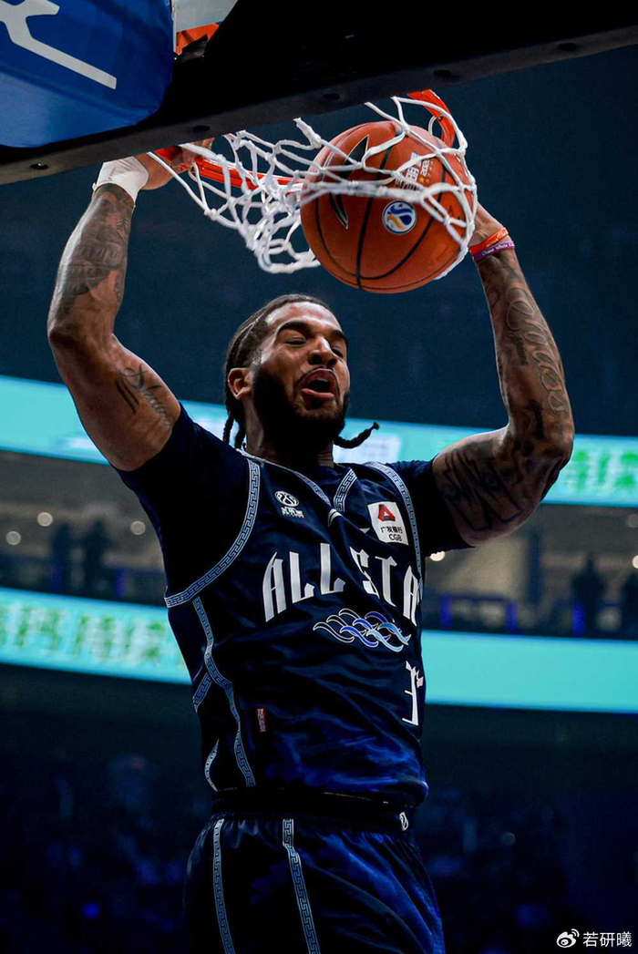 世界杯官网app下载-山东队亮相全明星，外援换血忙得焦头烂额，年轻球员心态悄然变了|全明星赛|山东男篮|高诗岩|谢智杰|陈林坚_新浪体育_新浪新闻