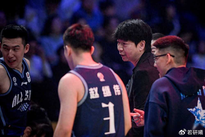 世界杯官网app下载-山东队亮相全明星，外援换血忙得焦头烂额，年轻球员心态悄然变了|全明星赛|山东男篮|高诗岩|谢智杰|陈林坚_新浪体育_新浪新闻
