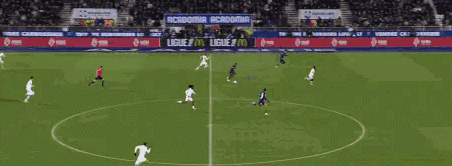 79分钟绝杀！一场1-0，让榜首易主，欧洲豪强登顶，掀翻中资球队