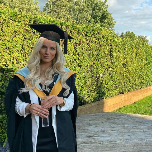 世界杯高清直播入口-【说点球事】看到他们的故事，你又相信爱情了吗？