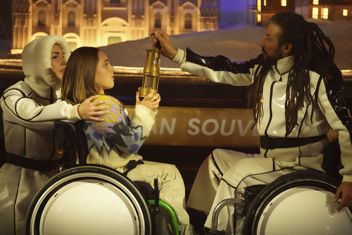 世界杯高清直播入口-体育时评 ｜ 残奥之光照亮世界|残疾人|冬残奥会|残奥会|AC米兰|科尔_新浪体育_新浪新闻